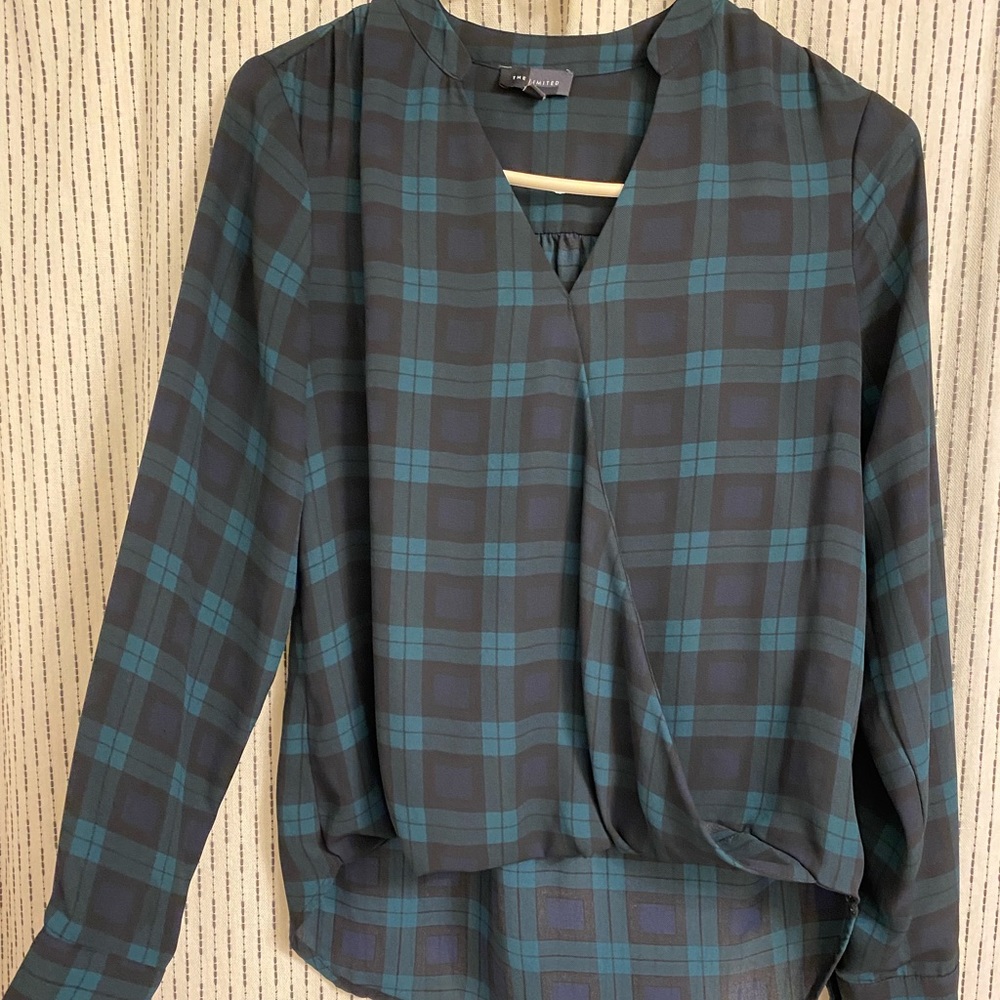 Flowey Lo-High Blouse - Great for work!